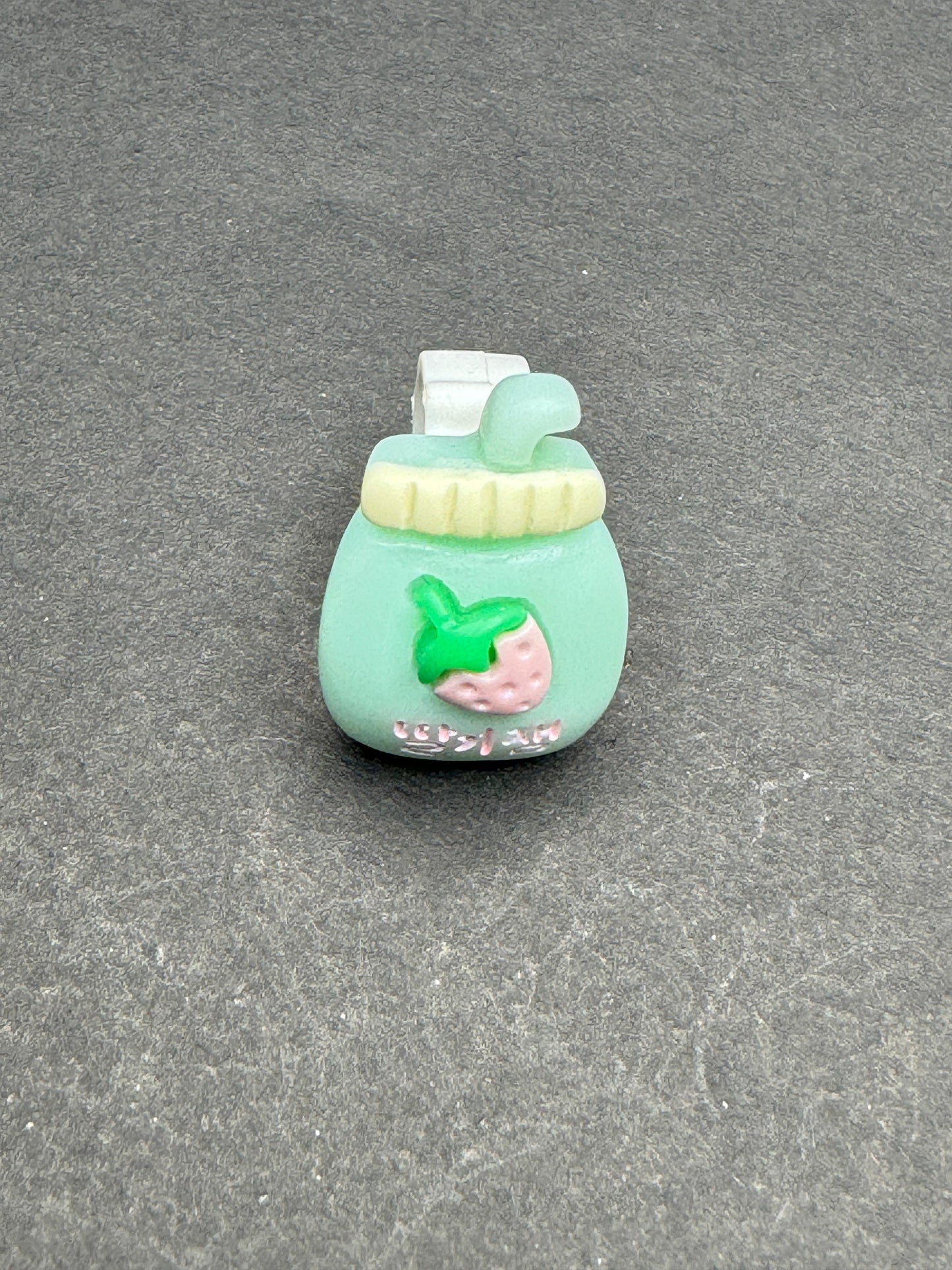 JUICE BOTTLES