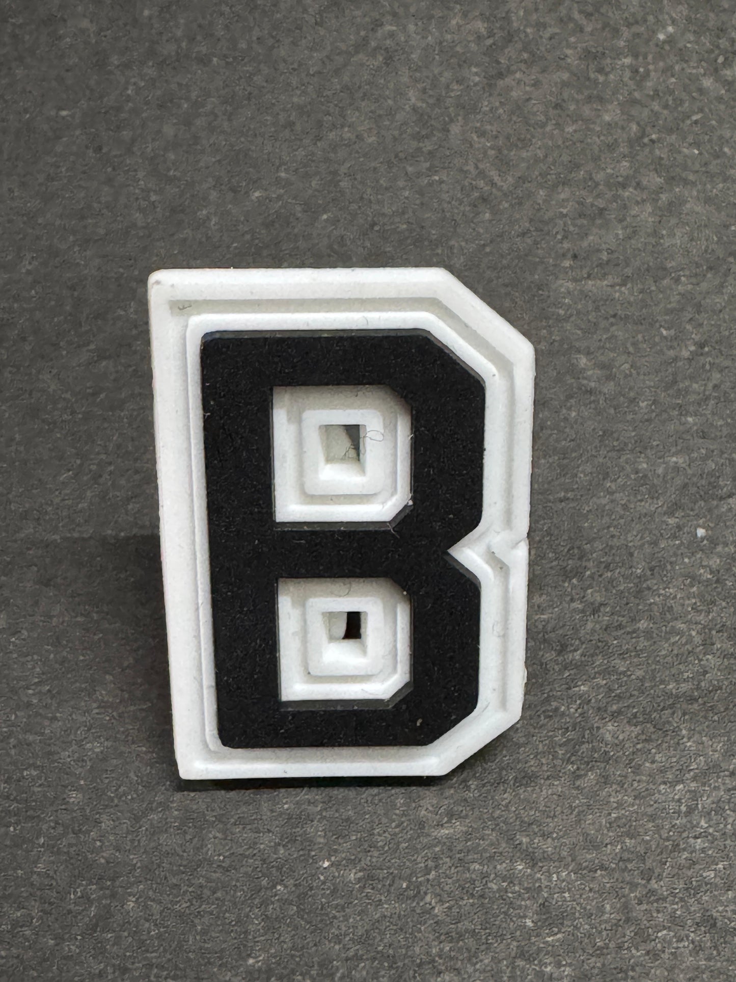 B